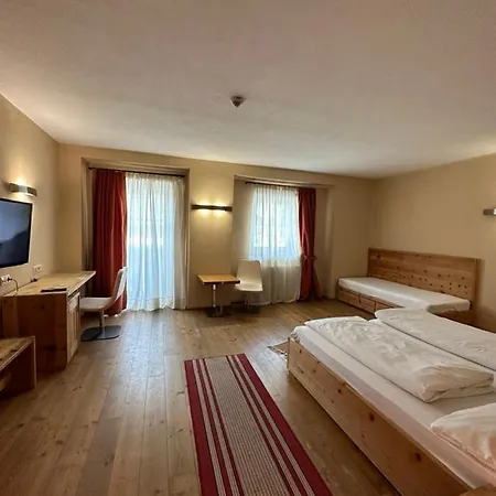 Alpenhof Отель