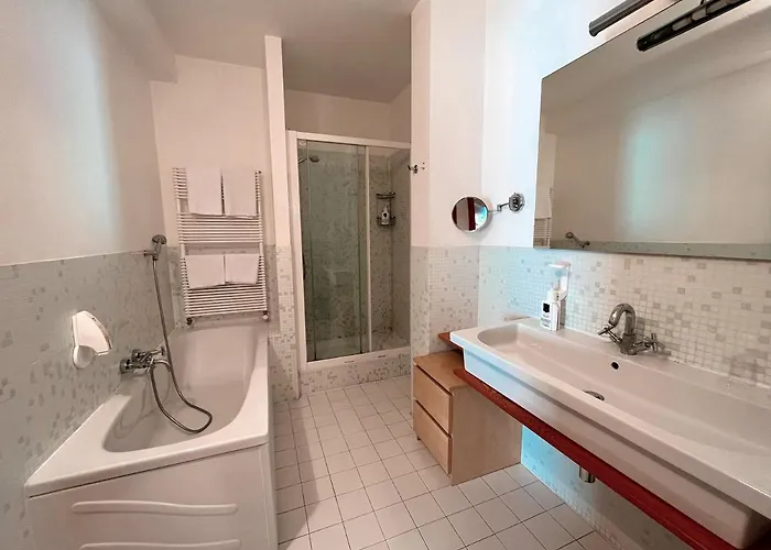 Alpenhof Отель Зеефельд в Тироле